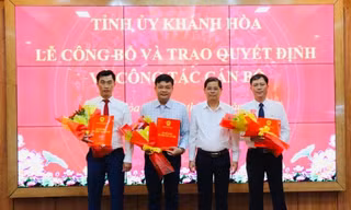 Khánh Hòa bổ nhiệm, luân chuyển nhiều cán bộ