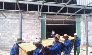Cưỡng chế loạt cửa hàng xây trái phép tại Nha Trang chuyên đón khách Trung Quốc 