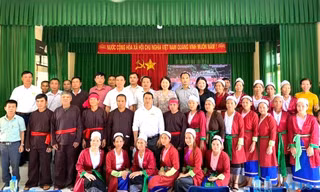 Tập huấn công tác bảo tồn các làn điệu dân ca, dân vũ, nhạc cụ dân tộc Thổ