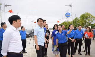 T.Ư Đoàn bàn giao dự án cộng đồng tại 10 tỉnh, thành