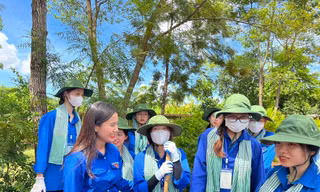 Sinh viên trường ĐH Hạ Long ra quân chiến dịch 'Mùa Hè Xanh'