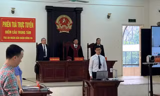 Hà Nội: Bị cáo đầu tiên bị tuyên án từ xa 