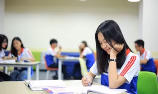 Nhiều trường đại học, cao đẳng miễn, giảm học phí cho sinh viên vùng lũ