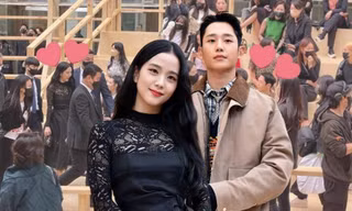 Cặp đôi Jisoo & Jung Hae In hội ngộ tại show Dior, tương tác khiến "hội shipper" náo loạn