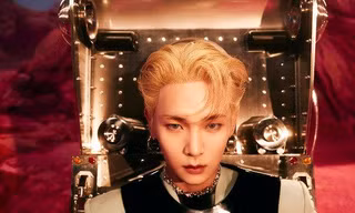 Key (SHINee) rơi vào bế tắc trong "BAD LOVE": Lý trí muốn trốn chạy nhưng con tim từ chối