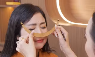 Nhiều NSND, NSƯT quảng cáo làm chân mày dán mác phong thủy