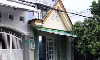 Căn nhà cấp 4 ông Nguyễn Vũ Quốc Anh đang ở. Ảnh: Trọng Thịnh 