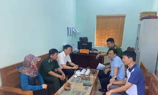 Thanh Hoá: Xử phạt tiểu thương cân thiếu hải sản bị du khách tố trên mạng xã hội