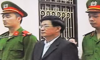 Cựu Chủ tịch huyện Tiên Lãng Lê Văn Hiền (55 tuổi)
