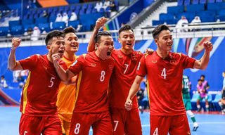 Báo Iran phản biện HLV nước nhà: ‘Chớ coi thường tuyển futsal Việt Nam’