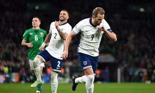 Đội tuyển Anh lên hạng UEFA Nations League bằng chiến thắng kỷ lục