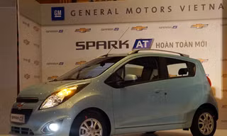 Cận cảnh Chevrolet Spark AT tại Việt Nam