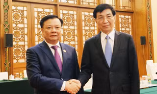 Bí thư Thành ủy Hà Nội chào xã giao Chủ tịch Chính hiệp Trung Quốc Vương Hộ Ninh