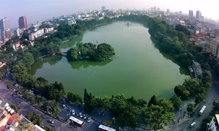 Toàn cảnh Hồ Gươm