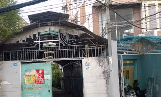 Căn nhà nơi Đại cầm dao cố thủ