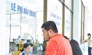 Ngành Hải quan tạo thuận lợi tối đa cho doanh nghiệp làm thủ tục XNK hàng hóa