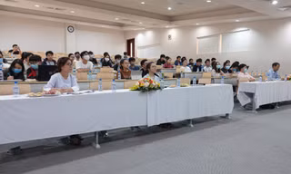 Lo COVID-19, nhiều trường đại học chuyển sang dạy trực tuyến ngay sau kỳ nghỉ Tết