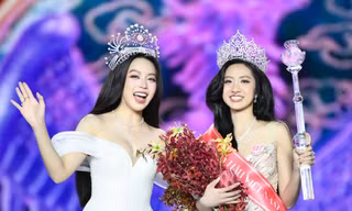 Khoảnh khắc thân thiết giữa Thanh Thủy - Trúc Linh trên sân khấu Hoa hậu Việt Nam 2024