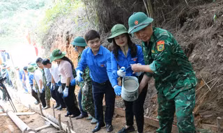 Sôi nổi ngày hội thanh niên công nhân Lạng Sơn 