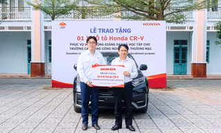 Honda Việt Nam trao tặng ô tô, xe máy và động cơ cho 25 trường Cao đẳng, Trung cấp nghề năm 2024