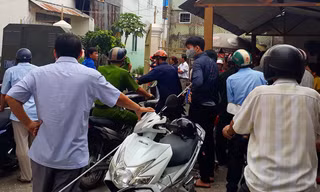 Bị cáo Năm bị dẫn giải về trại tạm giam.