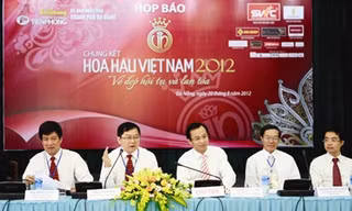 Họp báo trước đêm Chung kết