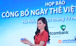 10.000 chiếc thẻ có sẵn 50K và nhiều phần quà hấp dẫn đang đợi bạn trong Ngày Thẻ Việt Nam