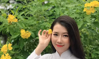 Vẻ đẹp dịu dàng của nữ sinh đất Sen Hồng