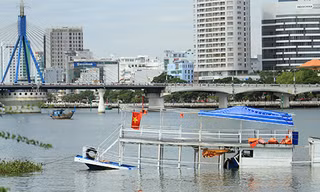 Tàu Thảo Vân 2 bị chìm được làm thô sơ vì cải hoán từ tàu cá. Ảnh: Nguyễn Đông.