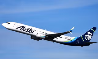 Vụ Boeing 737 Max-9 bung cửa: Chưa cấm bay qua không phận Việt Nam