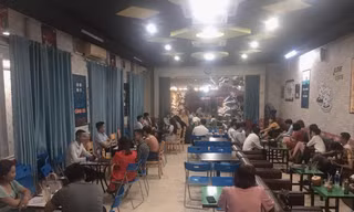 Các “con mồi” được đưa đến tư vấn đầu tư tại quán cà phê ở Bình Dương 