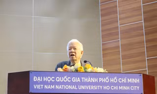 ‘Trong thời đại 4.0, người thầy phải học tập và chịu học tập suốt đời’