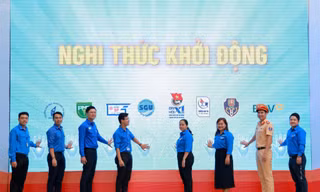 Bạn trẻ TP. HCM tham gia nhiều hoạt động hưởng ứng Ngày Pháp luật Việt Nam