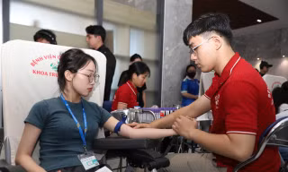 Sống cống hiến, lan tỏa yêu thương theo cách của GenZ