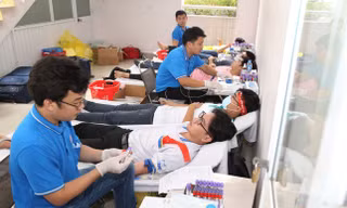 Ngày hội hiến máu 'Chủ nhật Đỏ' đến trường ĐH Giao thông Vận tải TP. HCM
