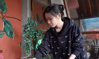 Nữ thủ khoa người Nùng cùng nỗ lực vượt khó vươn lên nghịch cảnh