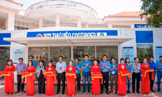 Trao tặng Thư viện Container đến học sinh vùng Cần Giờ