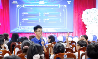 Nghị lực phi thường của chàng sinh viên ‘hạt tiêu’