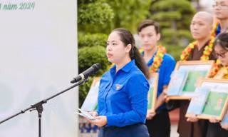 Thành Đoàn TP. HCM tuyên dương 88 cá nhân và tập thể xuất sắc trong công tác tình nguyện năm 2024