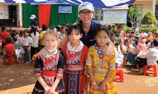 Hành trình ‘bỏ phố về rừng’ hoạt động thiện nguyện của cô gái trẻ