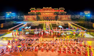  Huế - thành phố Festival của Việt Nam