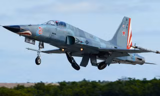 Tiêm kích F-5N của Hải quân Mỹ rơi ngoài khơi Florida 