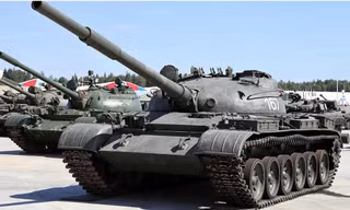 Ukraine nói lý do Nga triển khai xe tăng từ thời Liên Xô