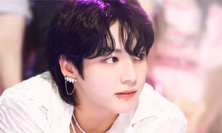 Jungkook (BTS) lại lập nên lịch sử cho K-pop nhưng điều này mới khiến các fan Army 'tan chảy'