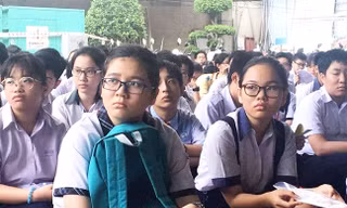 Nhiều học sinh có kế hoạch du học sớm ngay khi trúng tuyển vào lớp Mười (Ảnh minh họa)