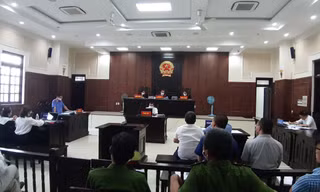 Quang cảnh phiên toà phúc thẩm chiều ngày 8/5.