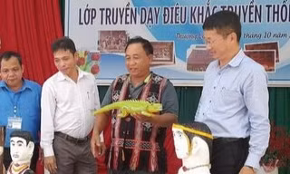 Lan tỏa nghệ thuật điêu khắc truyền thống dân tộc Cơ Tu
