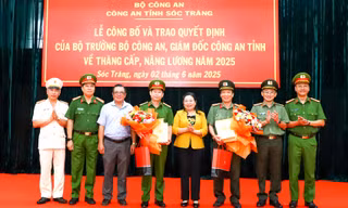 Hai Phó Giám đốc Công an tỉnh Sóc Trăng nghỉ hưu
