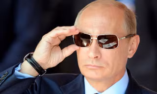 Mỹ tìm cách giải mã ngôn ngữ cơ thể Tổng thống Putin