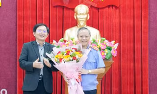 Công bố quyết định của Ban Bí thư về công tác cán bộ tại 3 tỉnh